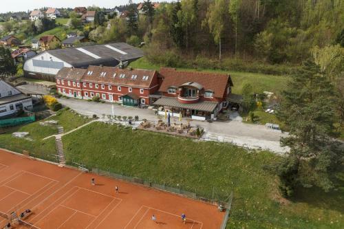 Hotel & Tennis Riederhof