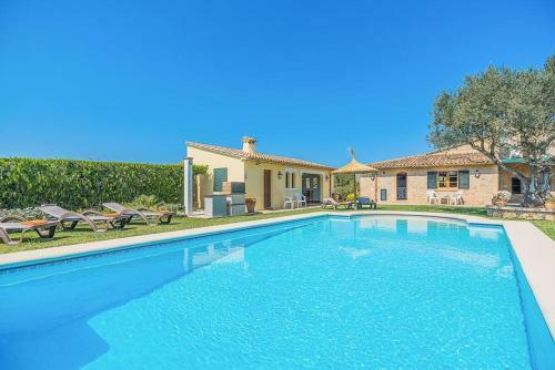Es Barcares Villa Sleeps 6 Air Con Wifi