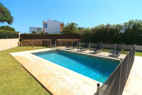 Portocolom Villa Sleeps 6 Pool Air Con Wifi