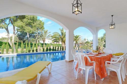 Cala Egos Villa Sleeps 8 Pool Air Con Wifi