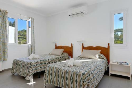 Cala Egos Villa Sleeps 11 Pool Air Con Wifi