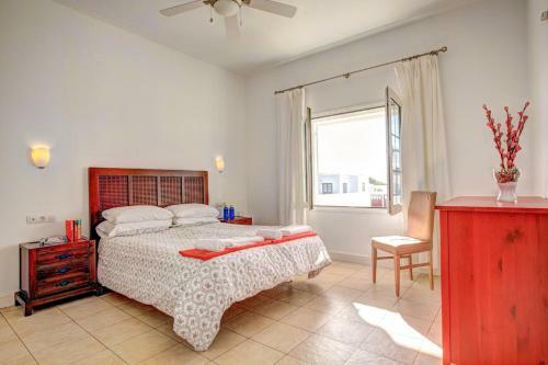 Puerto Calero Villa Sleeps 6 Pool Wifi