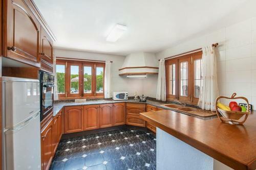 Port De Pollenca Villa Sleeps 6 Pool Air Con Wifi