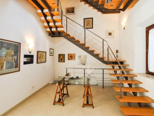 Sprawling Villa With Pool At Sa Pobla Balearic Islands