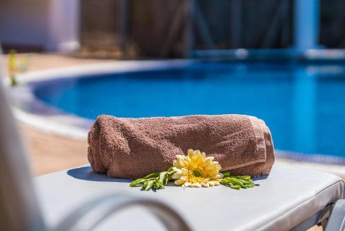 Sa Pobla Villa Sleeps 6 Pool Air Con Wifi
