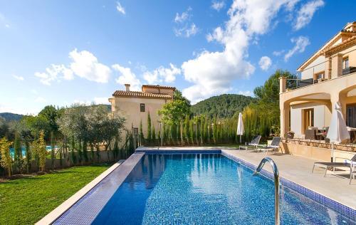 Sa Pobla Villa Sleeps 8 Pool Air Con Wifi