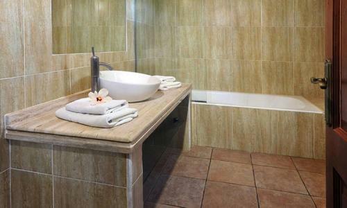 Sa Pobla Villa Sleeps 6 Pool Air Con Wifi