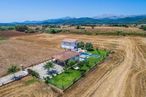 Sa Pobla Villa Sleeps 6 Pool Air Con Wifi