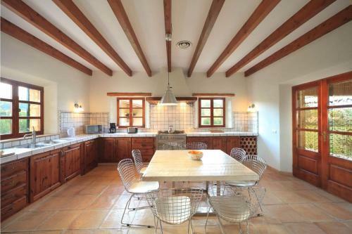 Sa Pobla Villa Sleeps 8 Pool Air Con Wifi
