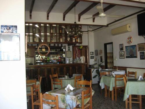 Hostal Marialena Pension
