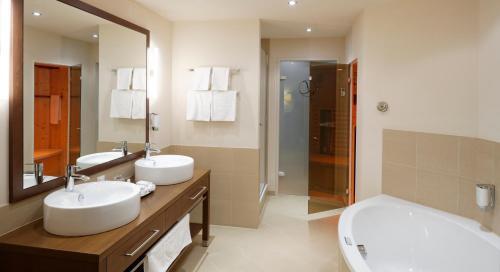 Hotel Larimar