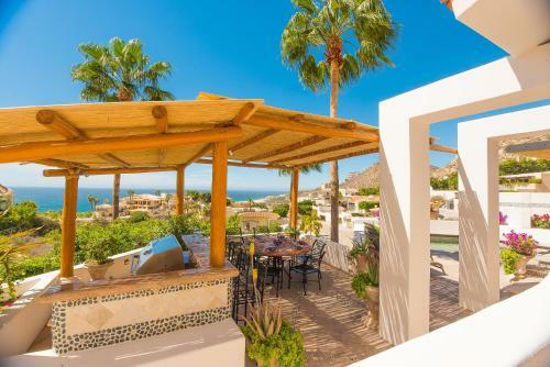 Gorgeous Ocean View Fits 17 Guests, Villa Del Sol