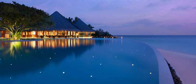 Hotel Dusit Thani Maldives