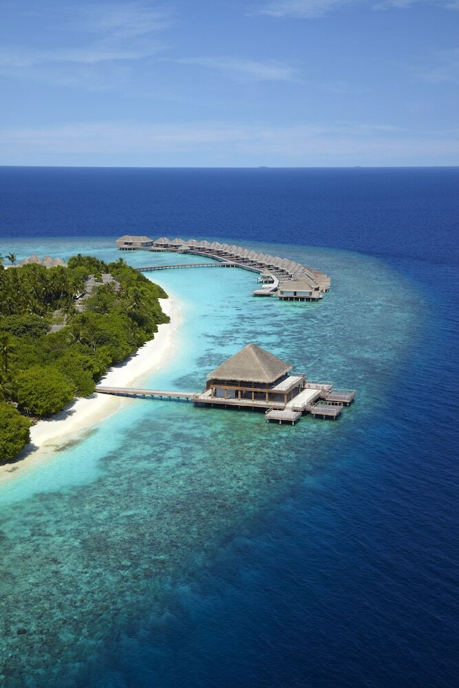 Hotel Dusit Thani Maldives