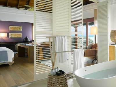 Hotel Dusit Thani Maldives