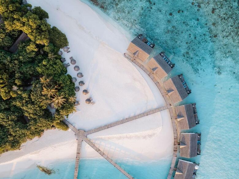 Hotel Reethi Beach Resort