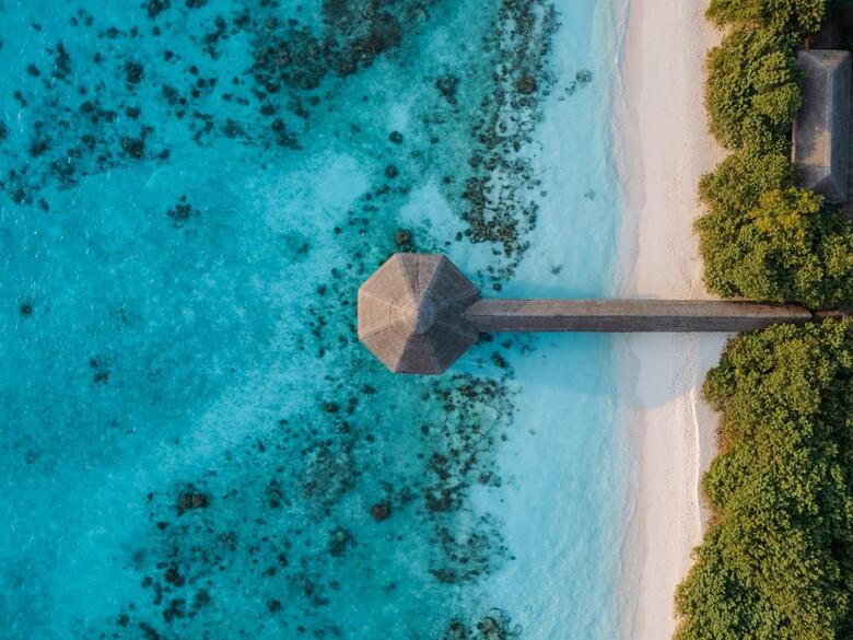 Hotel Reethi Beach Resort