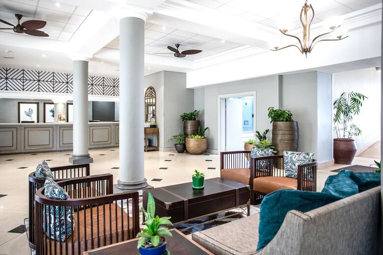 Hotel Southern Sun Ridgeway