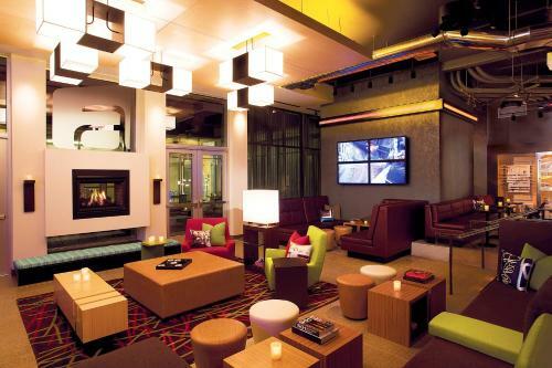 Hotel Aloft Louisville East