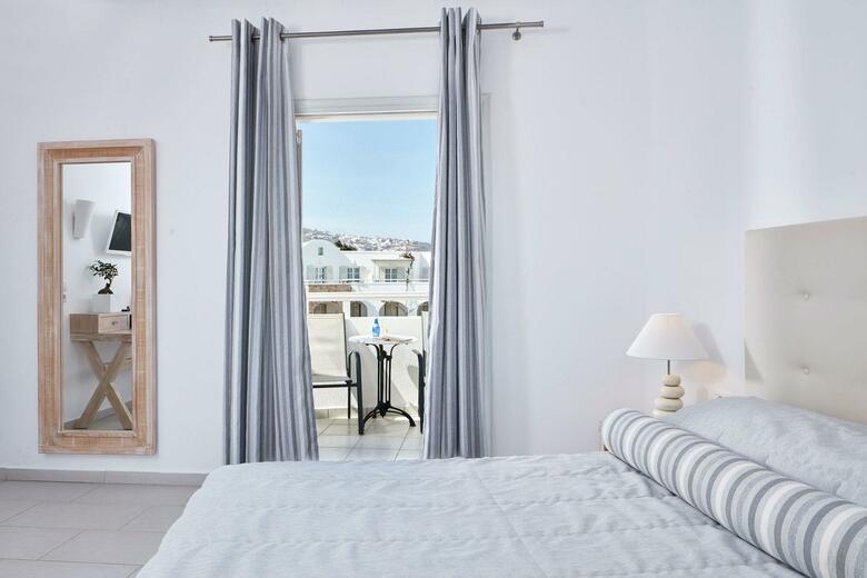 Hotel Aegean Plaza