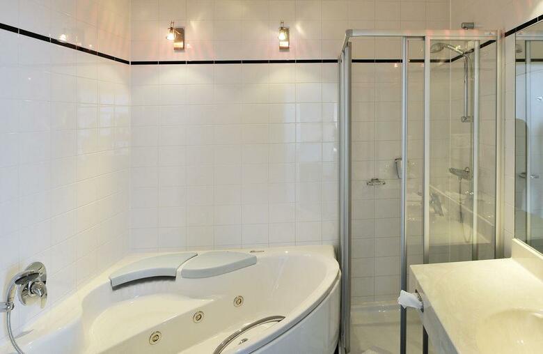 Amrath Hotel Alkmaar(.)