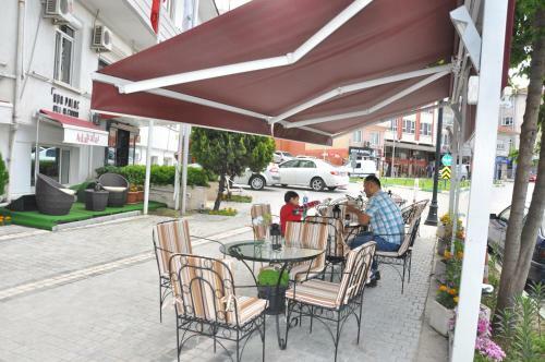 Bed & Breakfast Adapalas Hotel