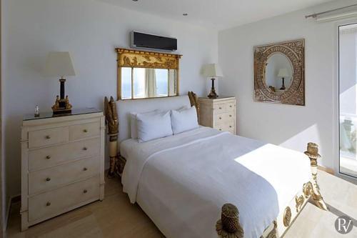 Kalkan Villa Sleeps 8 Pool Air Con Wifi