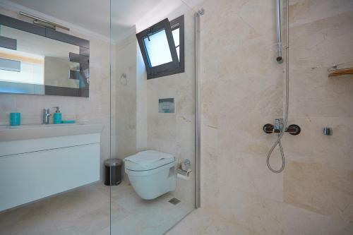 Villa Unlimited
