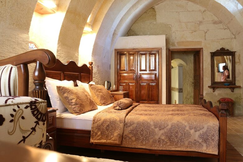 Melis Cave Hotel