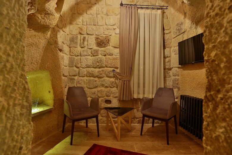 Hotel Acropolis Cave Suite
