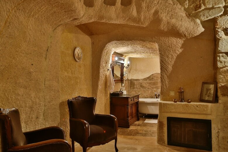 Hotel Acropolis Cave Suite