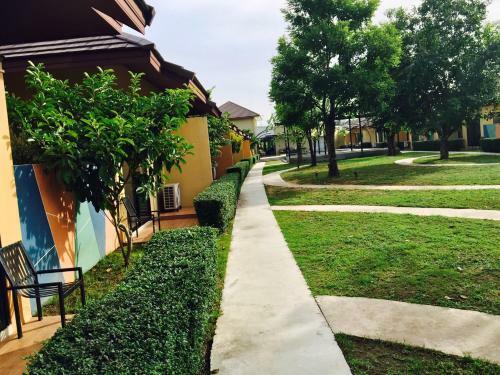 Hotel Green Adamas Resort Chumphon