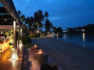 Hotel The Chalet Phuket Resort