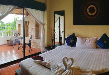 Baan Suay Karon Hotel