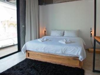 Hotel Ella Bed