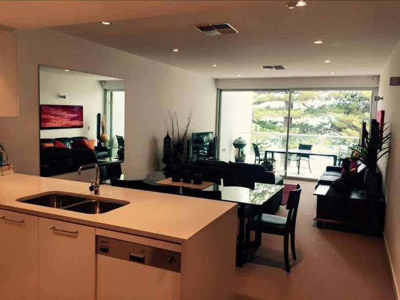 Breeze Beachfront Apartments
