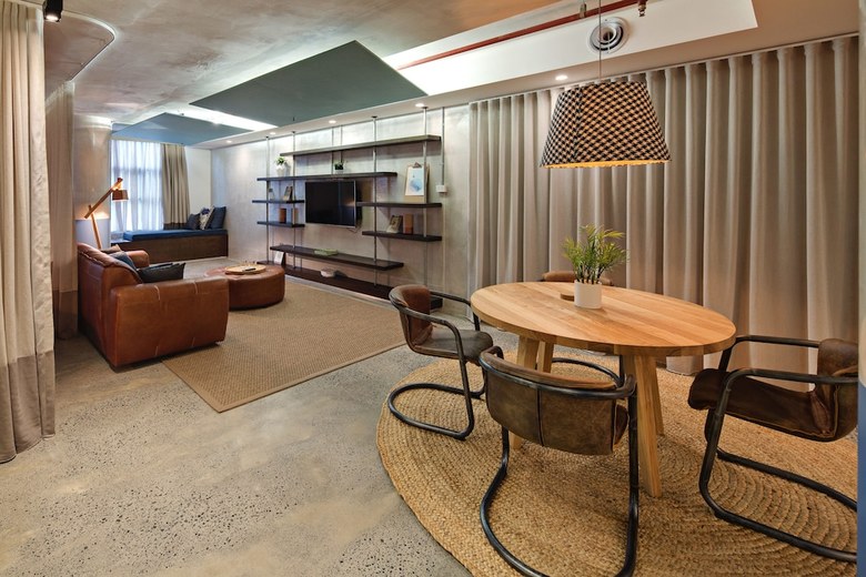 Aparthotel Zara Tower ? Luxury Suites And Apartments