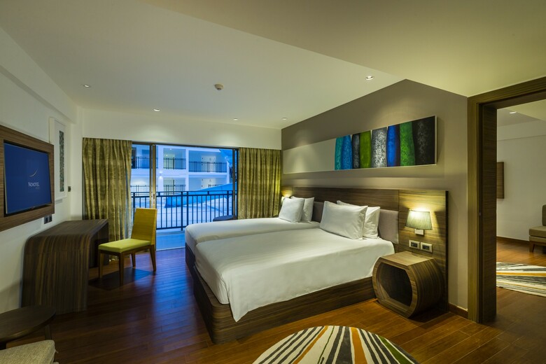 Hotel Novotel Phuket Karon Resort And Spa
