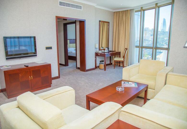 Hotel Golden Coast