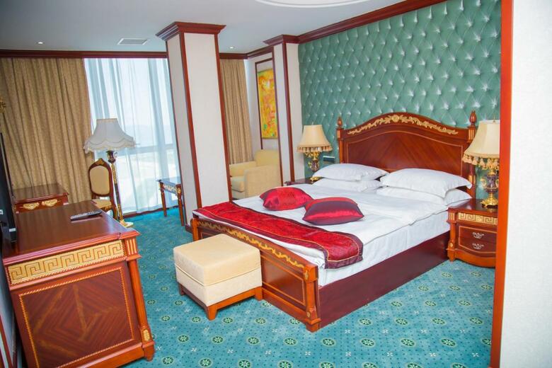 Hotel Golden Coast
