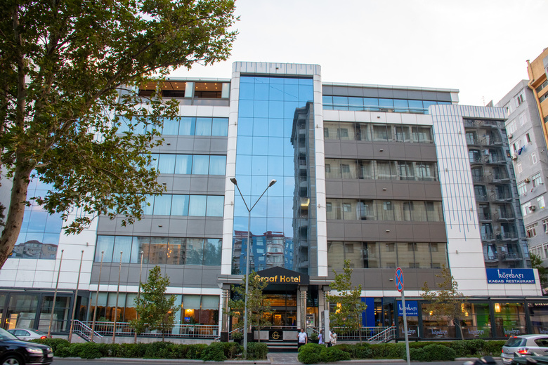 Divan Express Baku Hotel