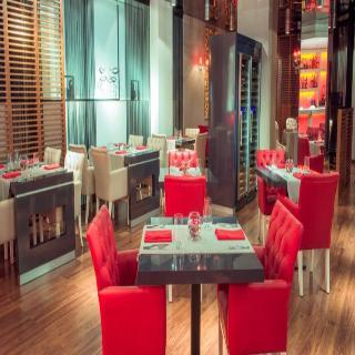 Hotel Chirag Plaza