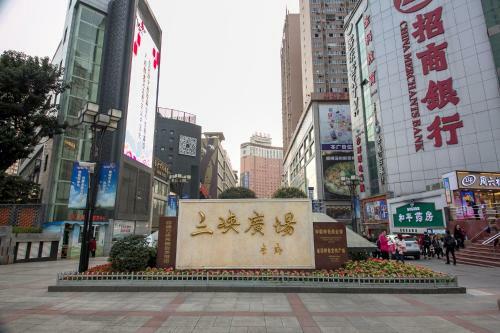 Gaudi Hotel Shapingbei Sanxia Plaza Branch
