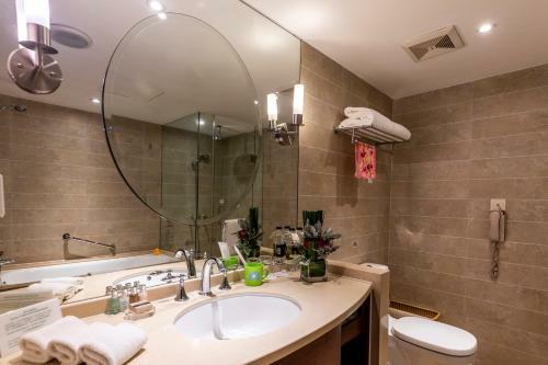 Shanghai Greenland Jiulong Hotel