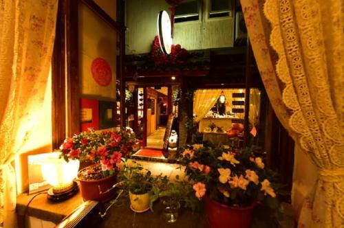Canal Town Girl's Home