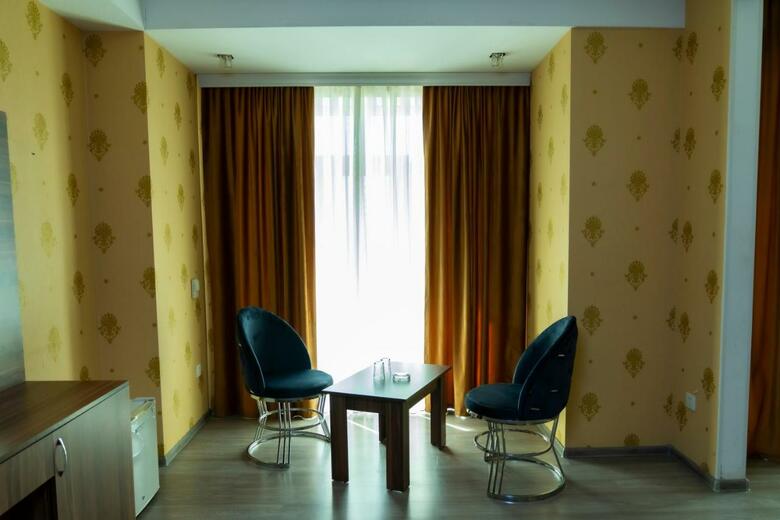 Aef Hotel