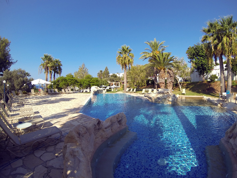 Hotel Zening Resorts