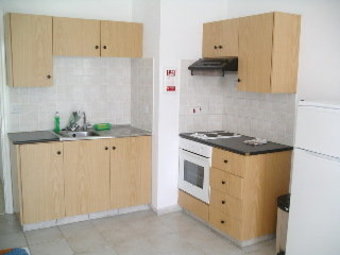 Renos Hotel Apts