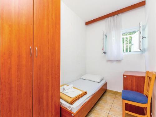 Two-bedroom Apartment In Dramalj