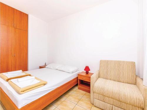 Two-bedroom Apartment In Dramalj